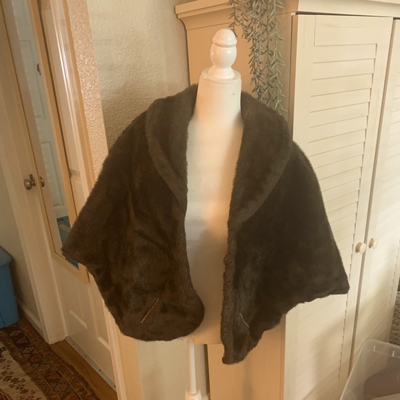 Vintage Fur Stole - Picture 1 of 2